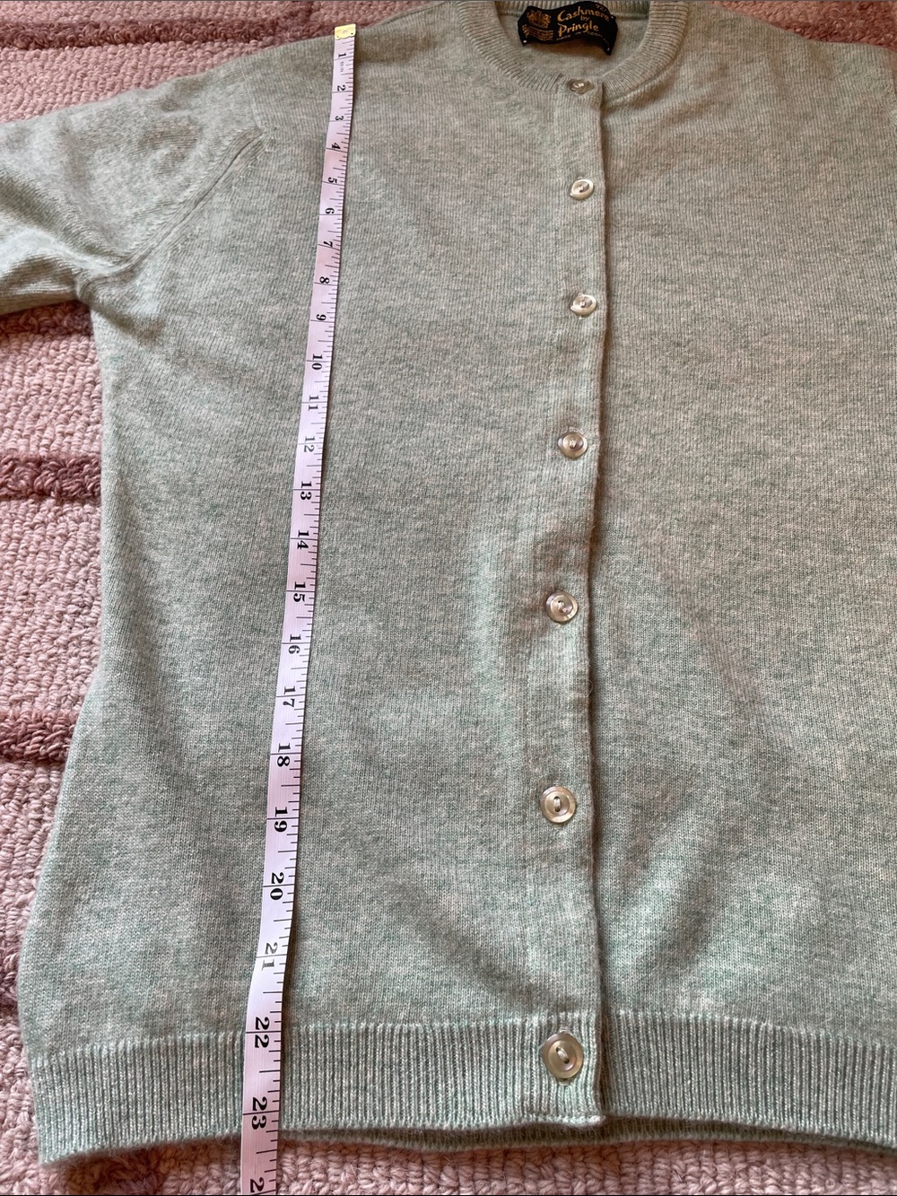 Vintage Cashmere by Pringle 60s Mint Green Crewneck Button-Front Cardigan Size M - Picture 8 of 8